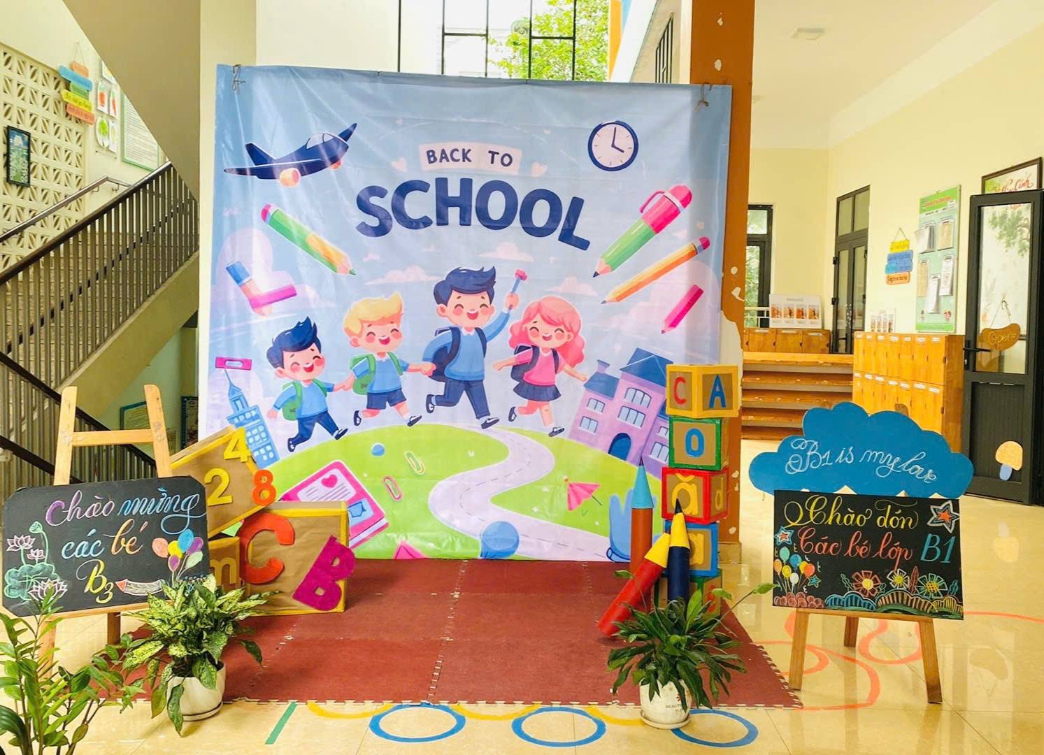 Các cô đã sẵn sàng chào đón các bé yêu tới trường cùng các cô và các bạn TEAM MN LÊ QUÝ ĐÔN