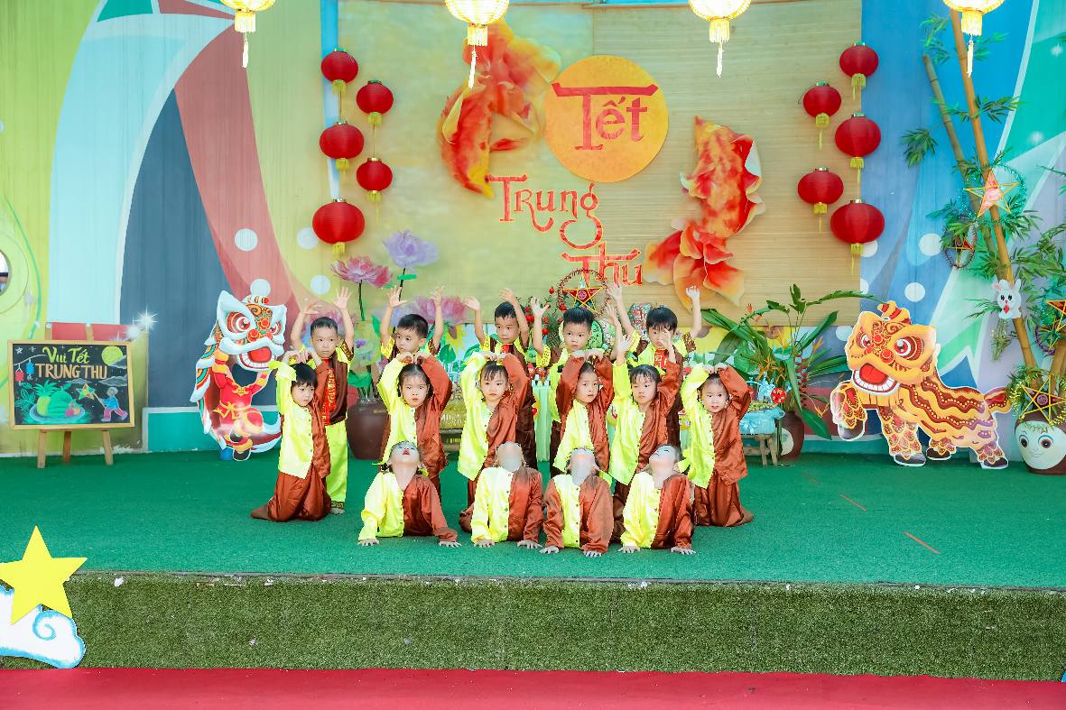 "BÉ VUI TẾT TRUNG THU "
